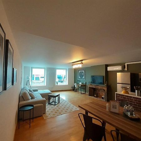 Le Pinaud Apartment Epinal Exterior photo