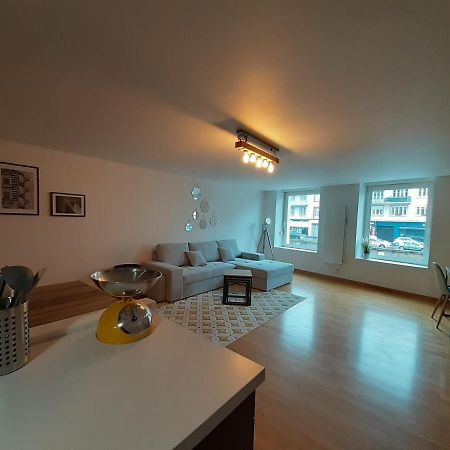 Le Pinaud Apartment Epinal Exterior photo