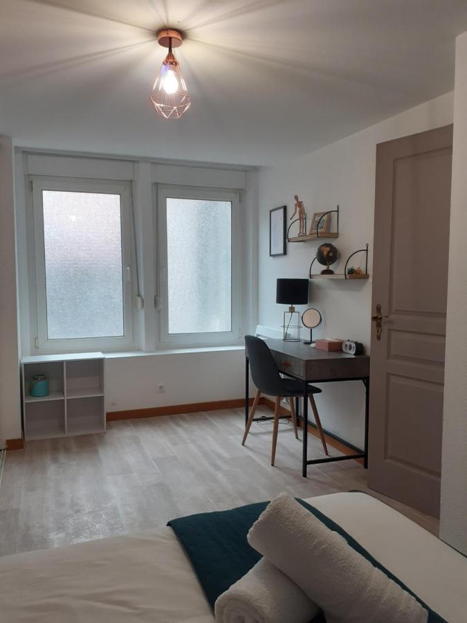 Le Pinaud Apartment Epinal Exterior photo